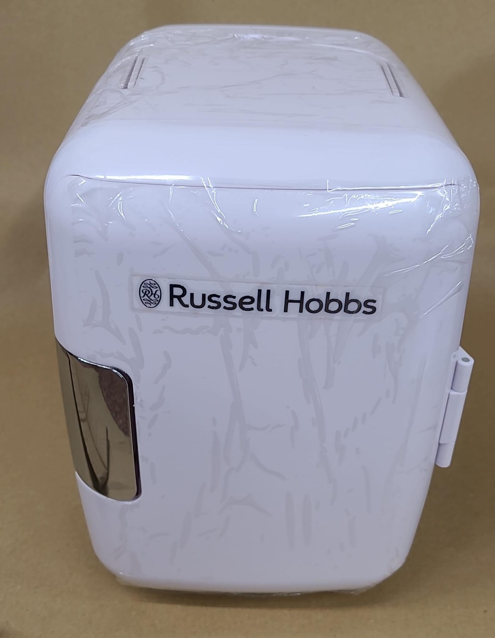 Russell Hobbs Mini Cooler 4L 6 Cans Portable -  0745
